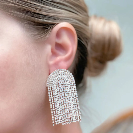 Pendientes colgantes con flecos y cadena de arco con diamantes de imitación