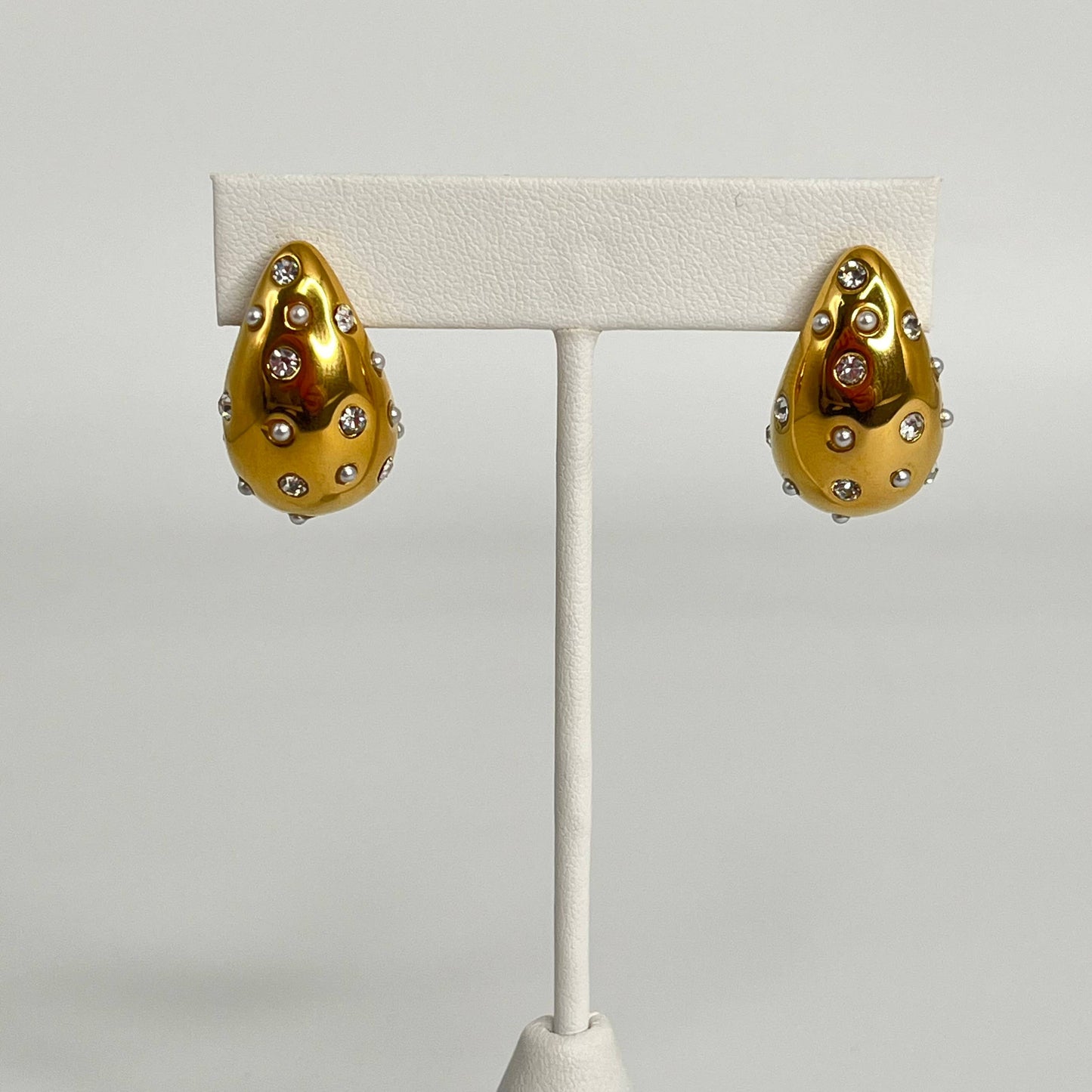 Raindrop Pearl Earring