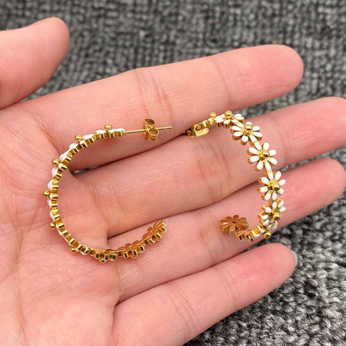 Enamel Daisy 18K Hoop Earrings
