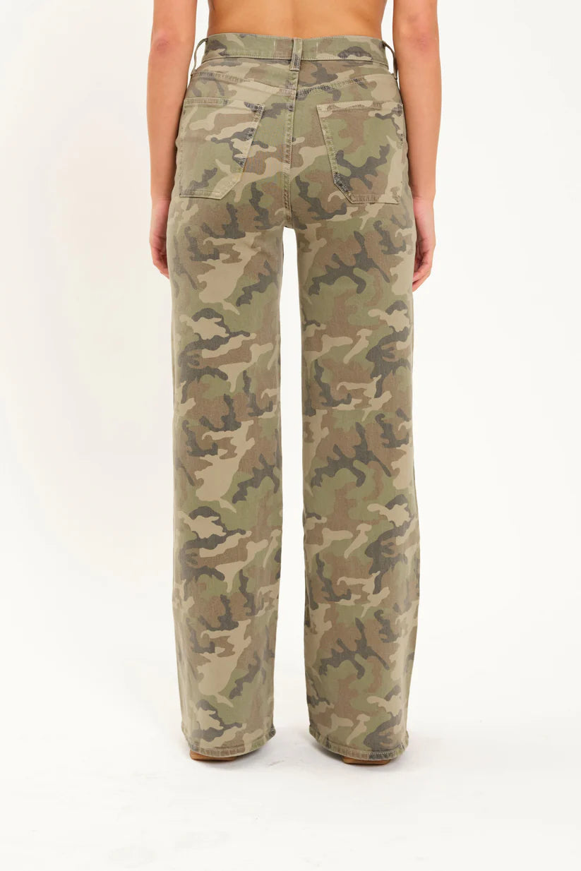 Camo Far Out Patch Pocket Hideaway