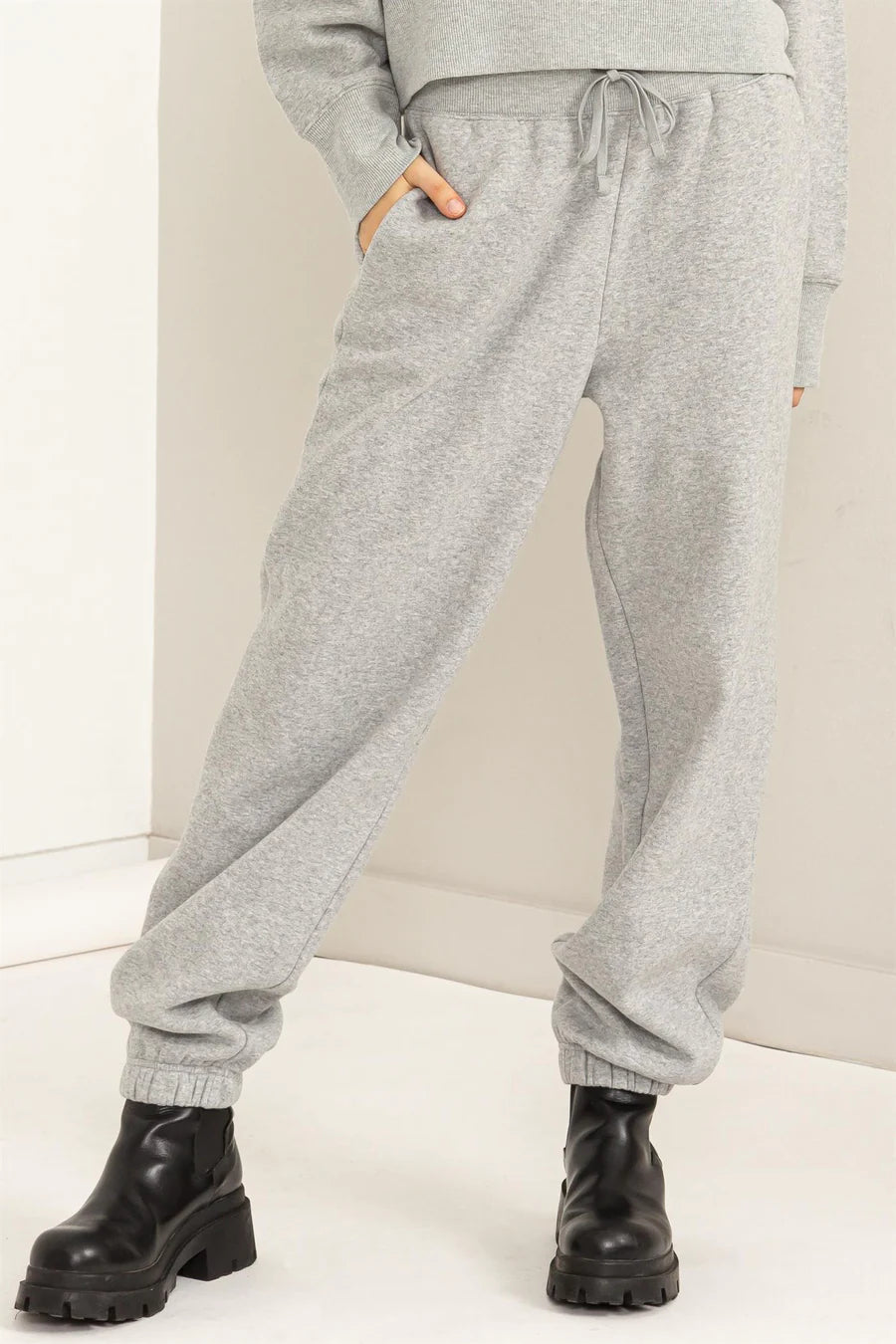 Heather Grey Sweatpants – Shop Closet Chic Boutique