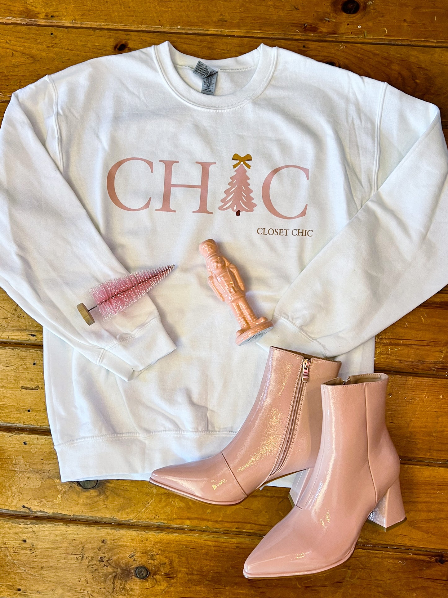 Chic Christmas Sweatshirt