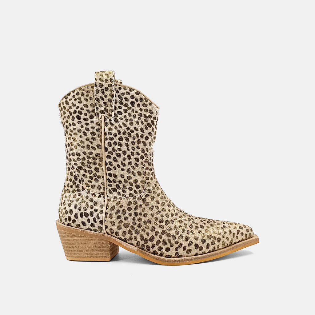 Toni Gold Cheetah Boots