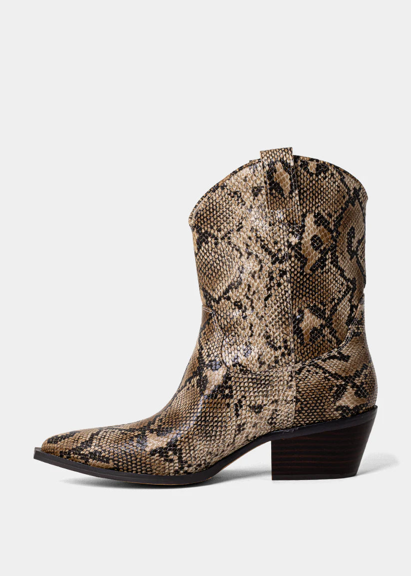Zouzou Natural Snake Western Boot