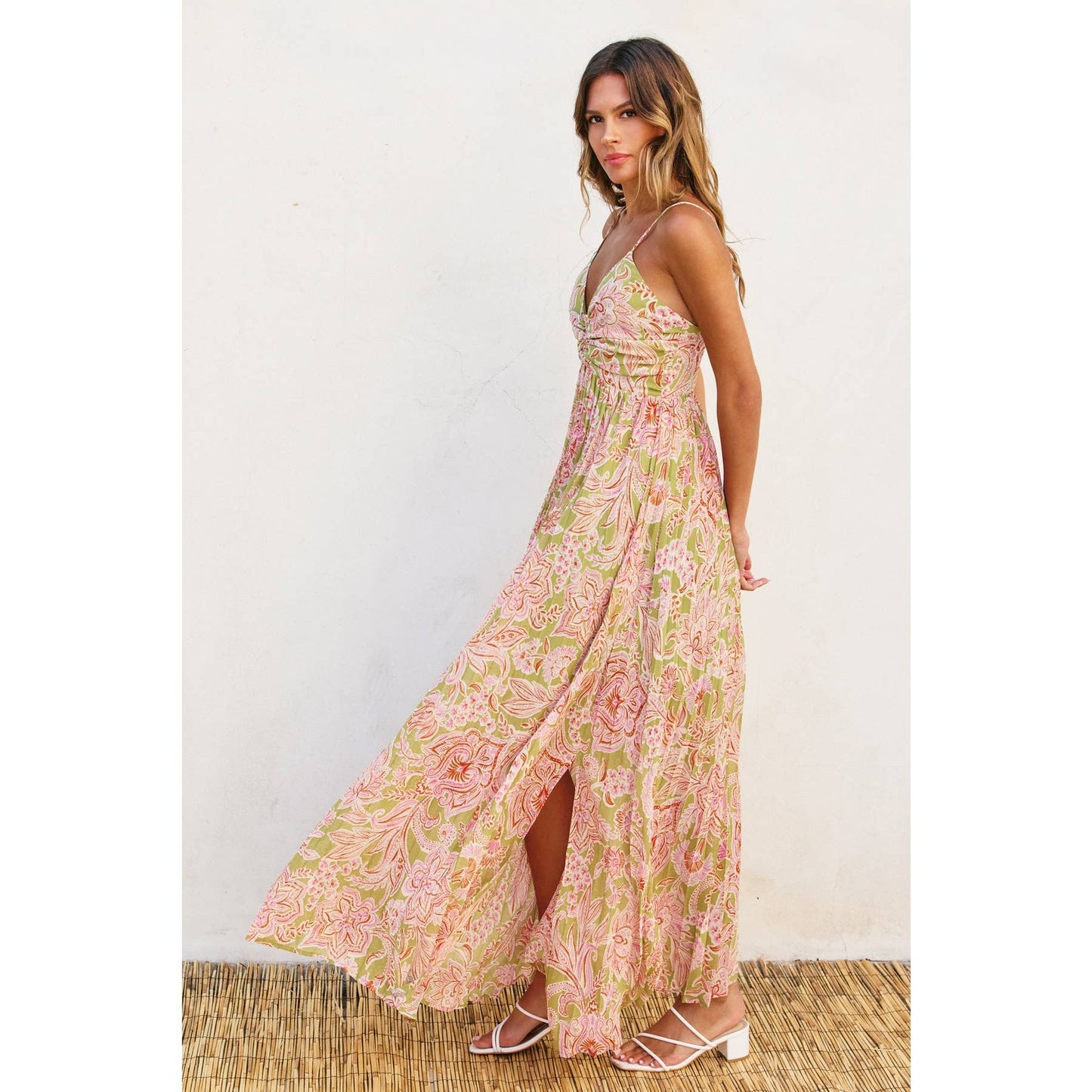 Lilly Bloom Pleated Maxi Dres