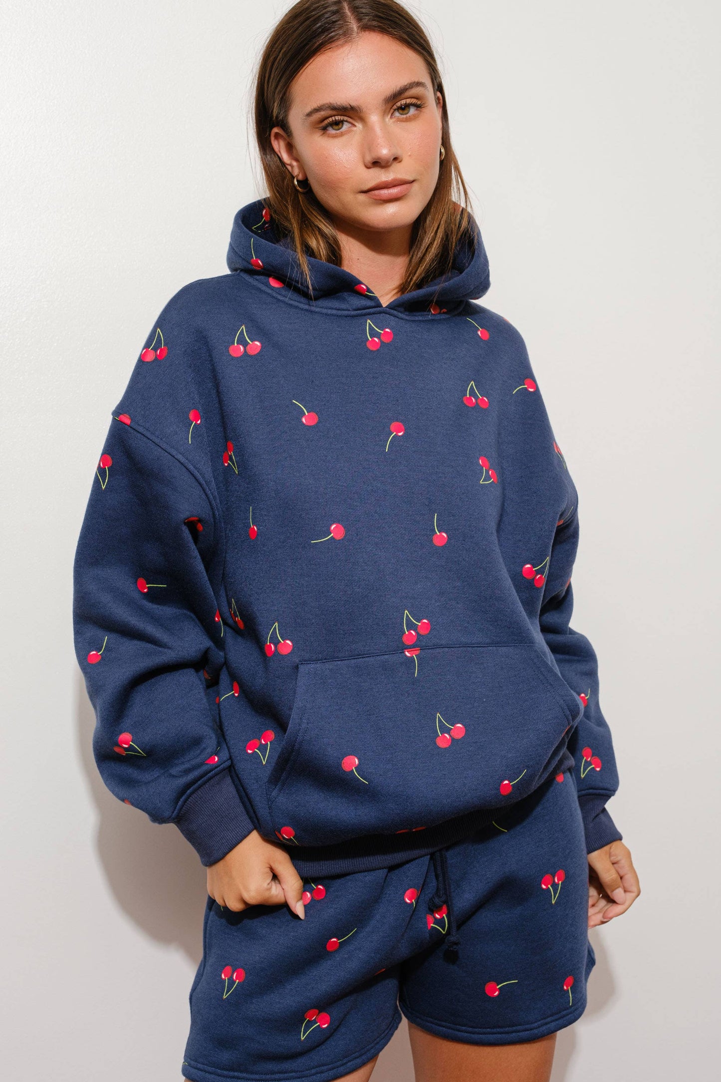 Sudadera con capucha Cherry Bomb