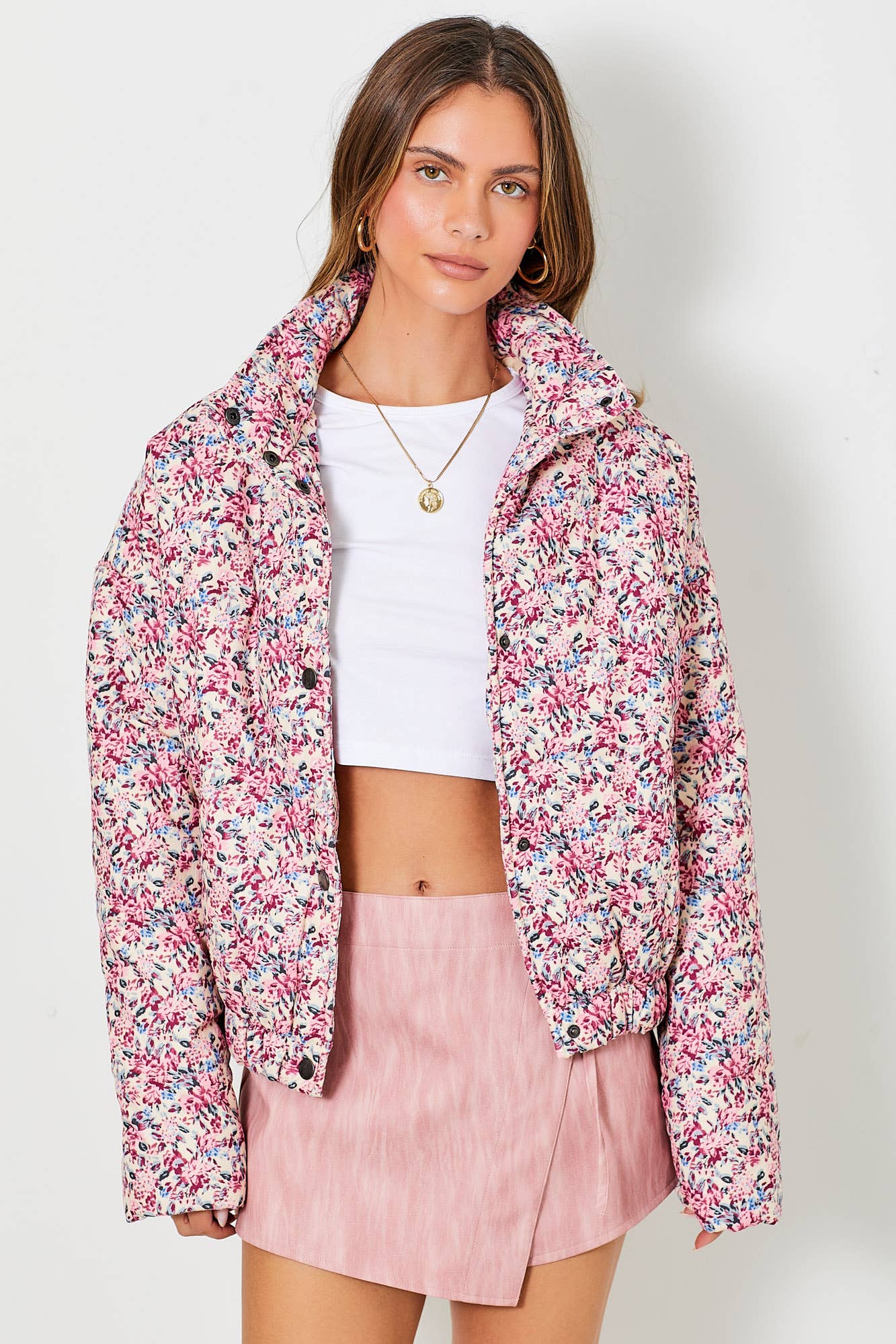 Chaqueta acolchada con estampado floral