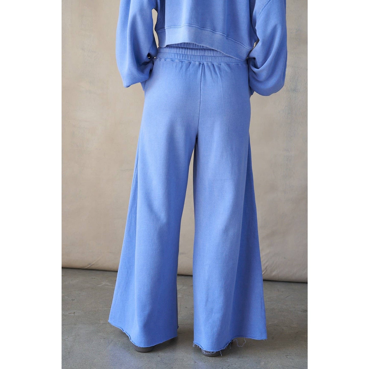 Remy Wide Oversized Sweatpants Vintage Blue