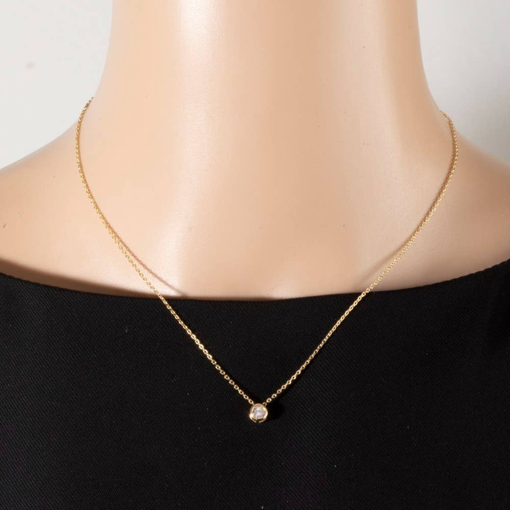 Round Bezel Pendant Necklace