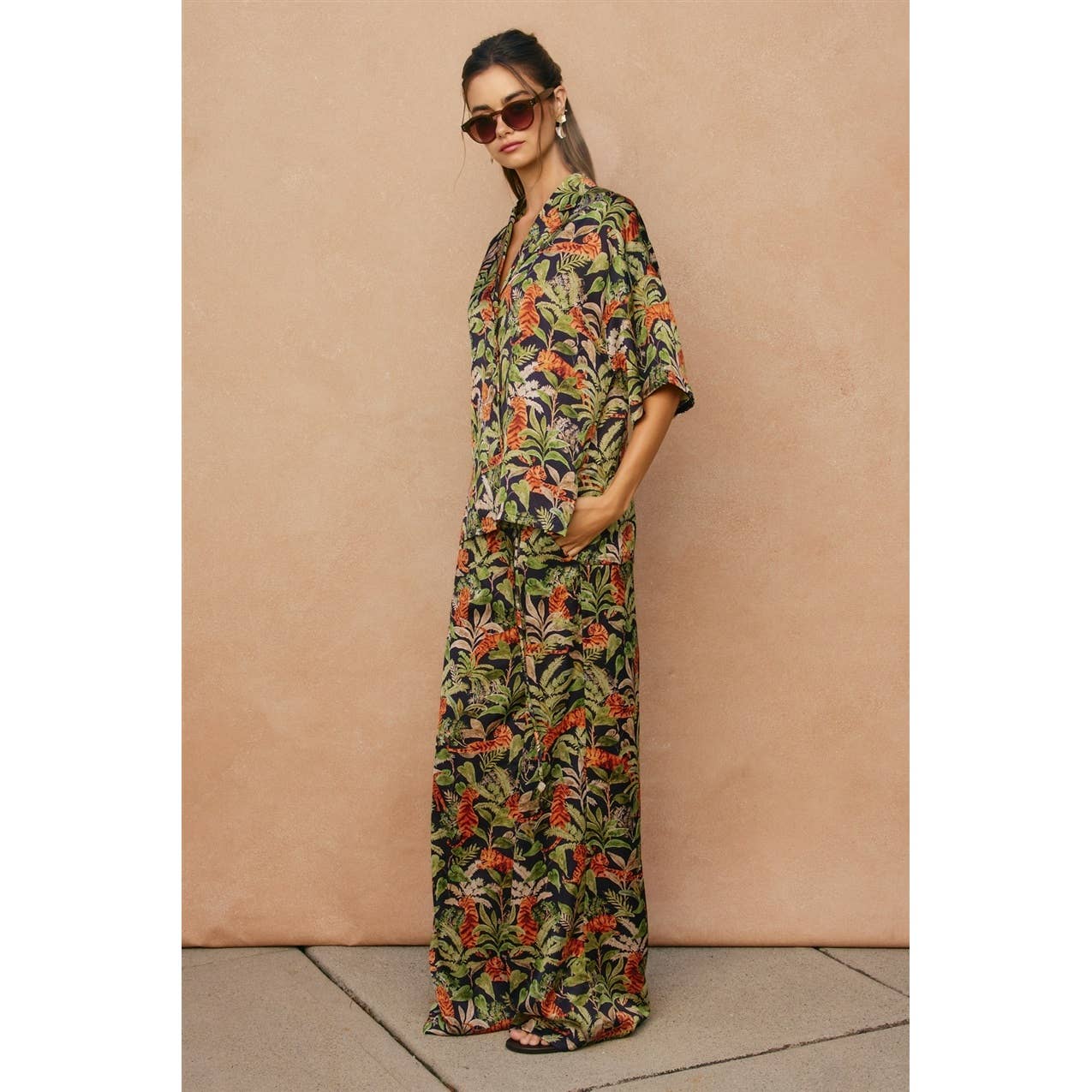 Palm Breeze Looped Belt Pants
