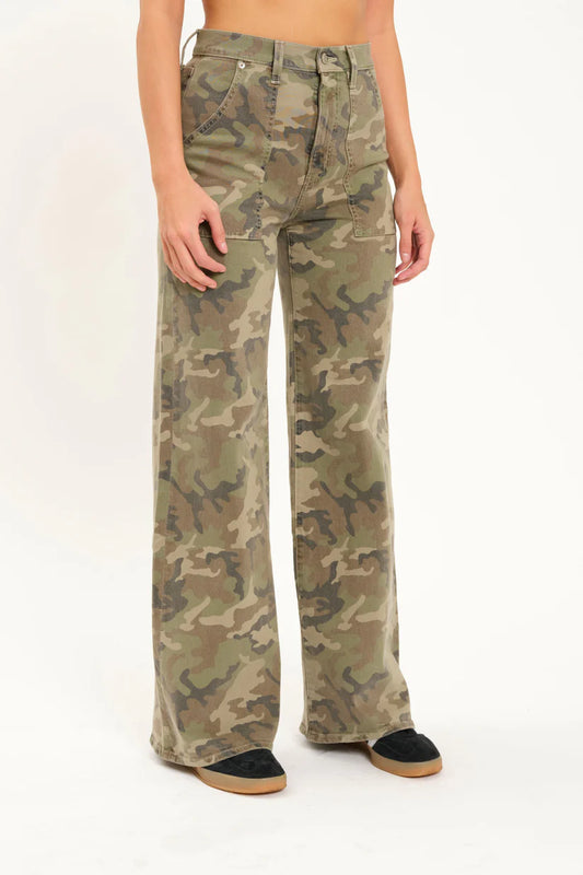 Camo Far Out Patch Pocket Hideaway