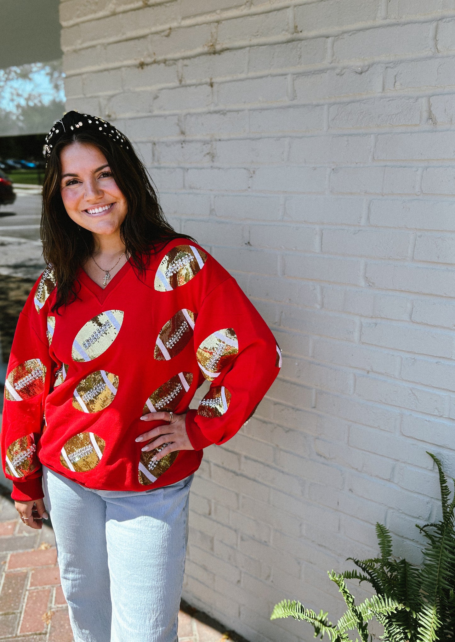 Sudadera de fútbol con encaje de diamantes de imitación en rojo y dorado