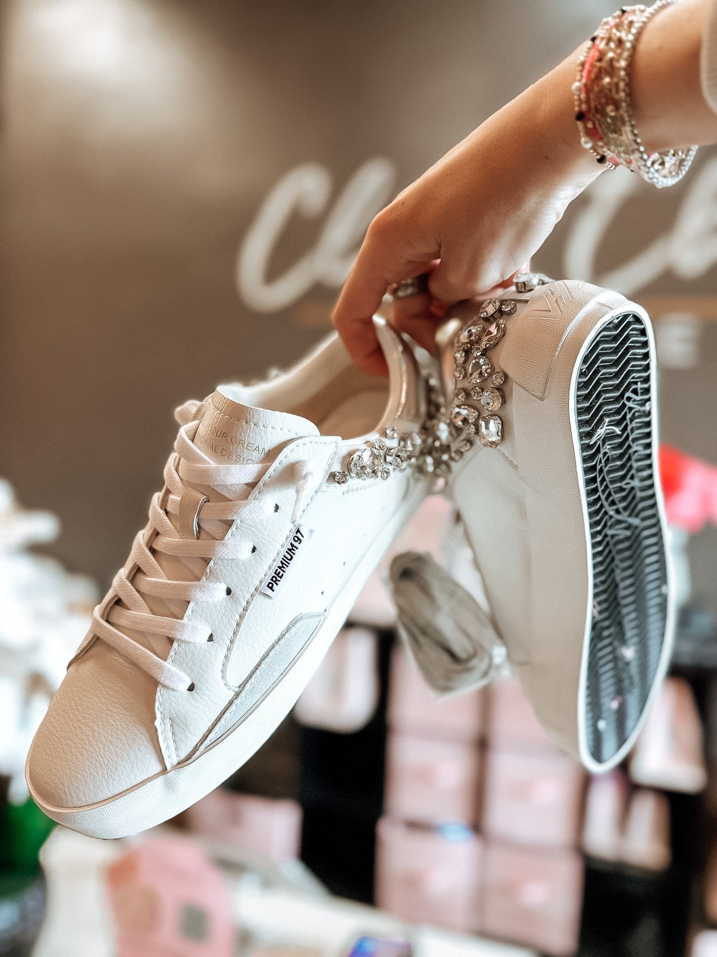 Vintage Havana Premium White Stone Pop Sneakers