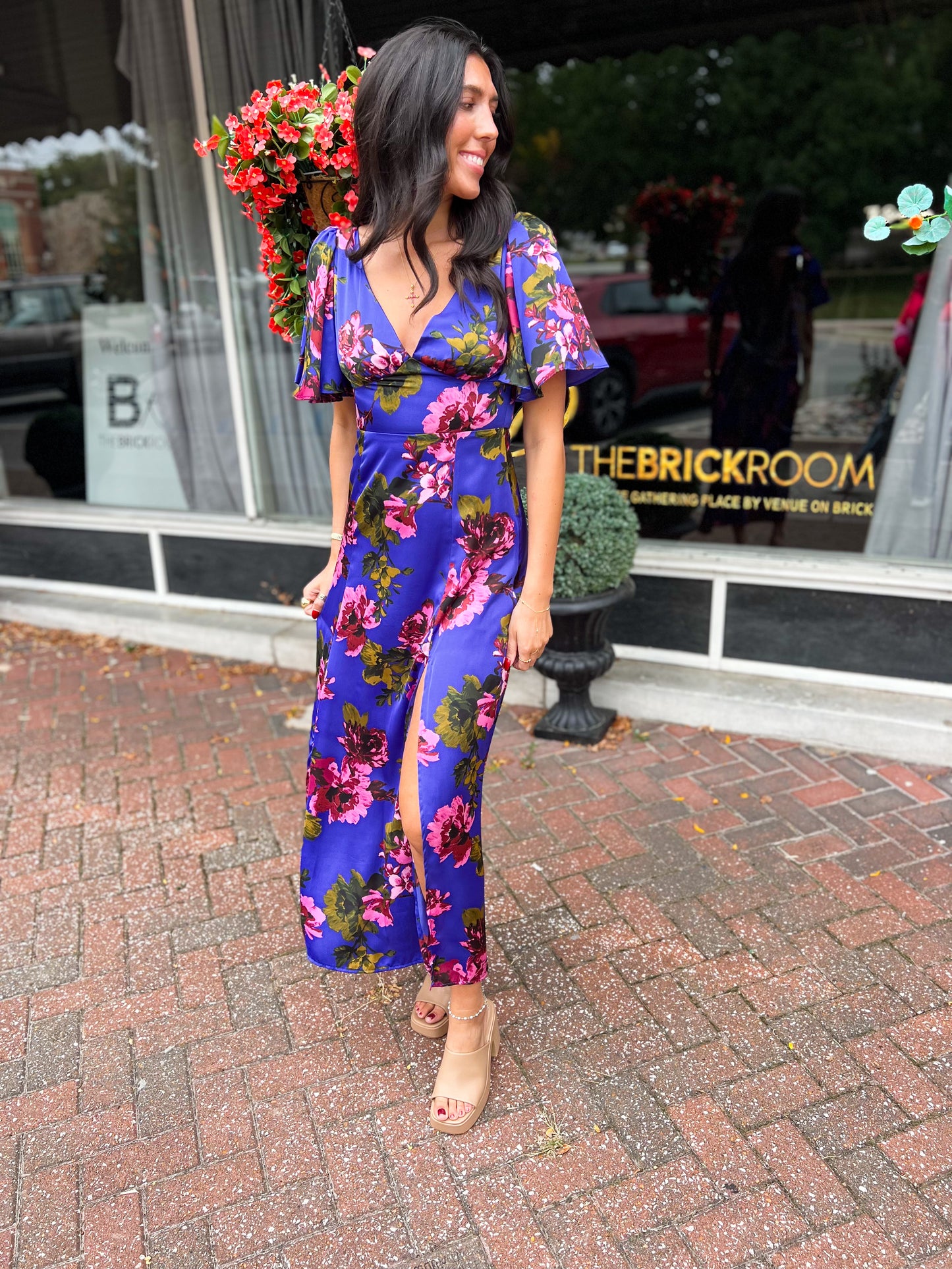 Mesmerizing Essence Flutter Sleeve Plunging Maxi Dress