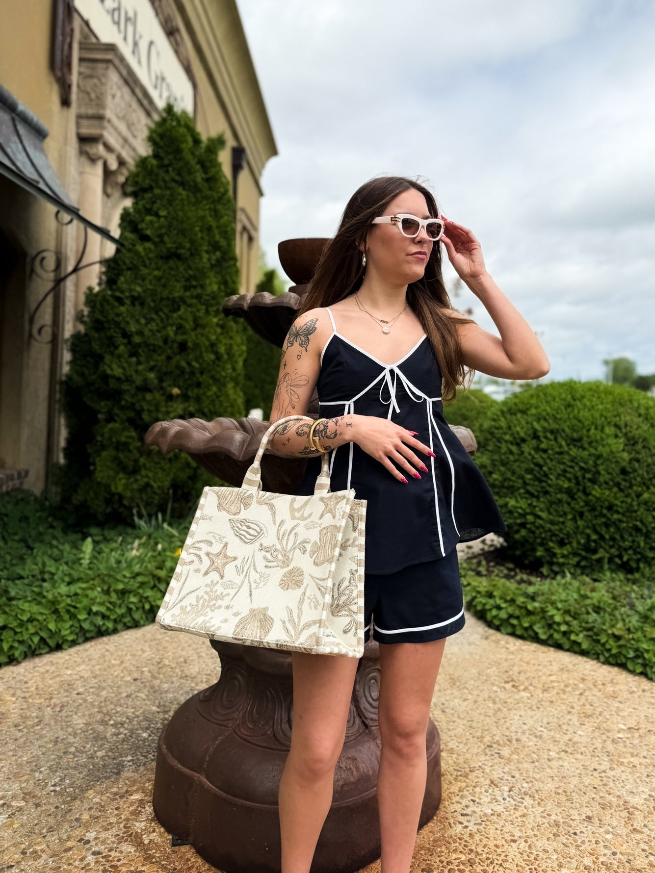 Erin Navy Linen Set