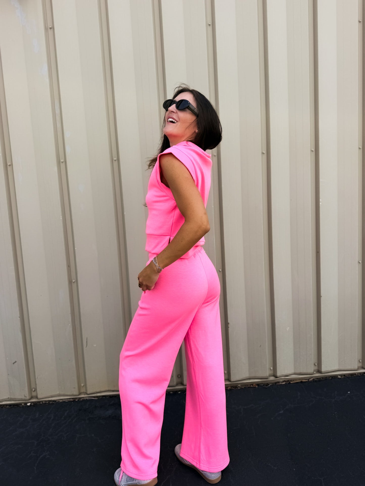 Neon Pink Cloud Fleece Short Sleeve Pullover