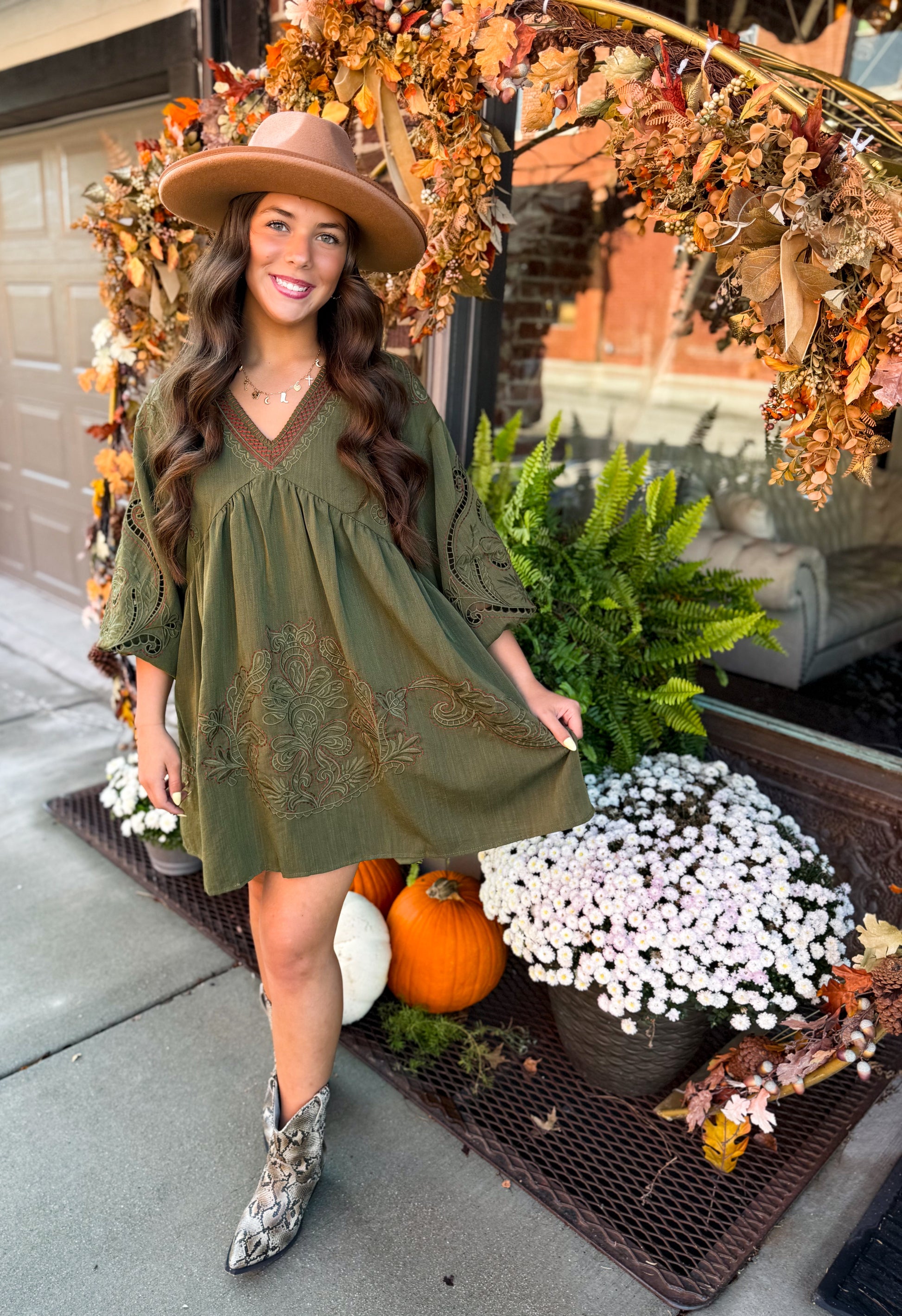 Kelce Embroidered Mini Dress Medium Kelce Embroidered Mini Dress Medium
