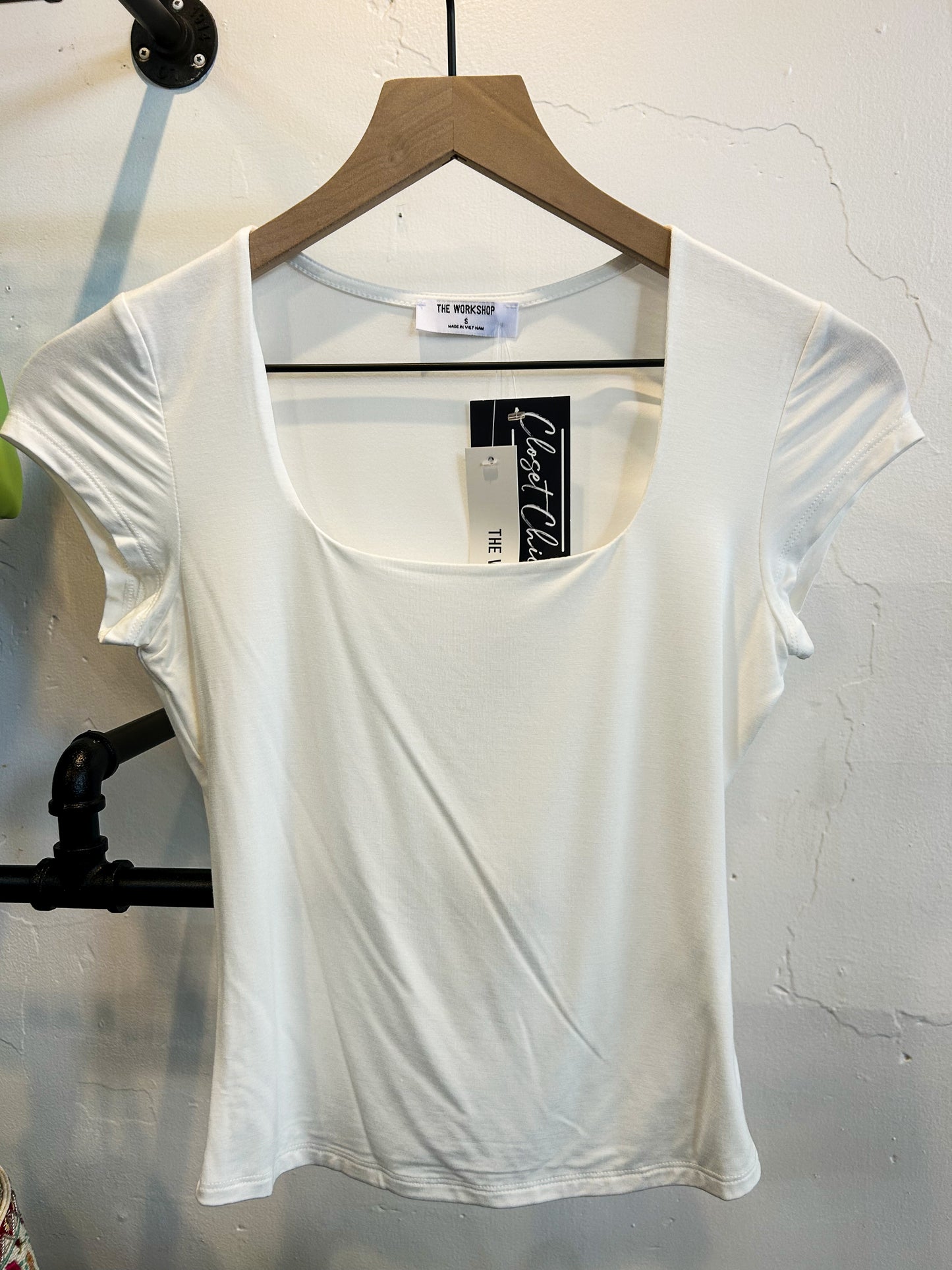 Seamless Scoop Neck Short Sleeve Tees