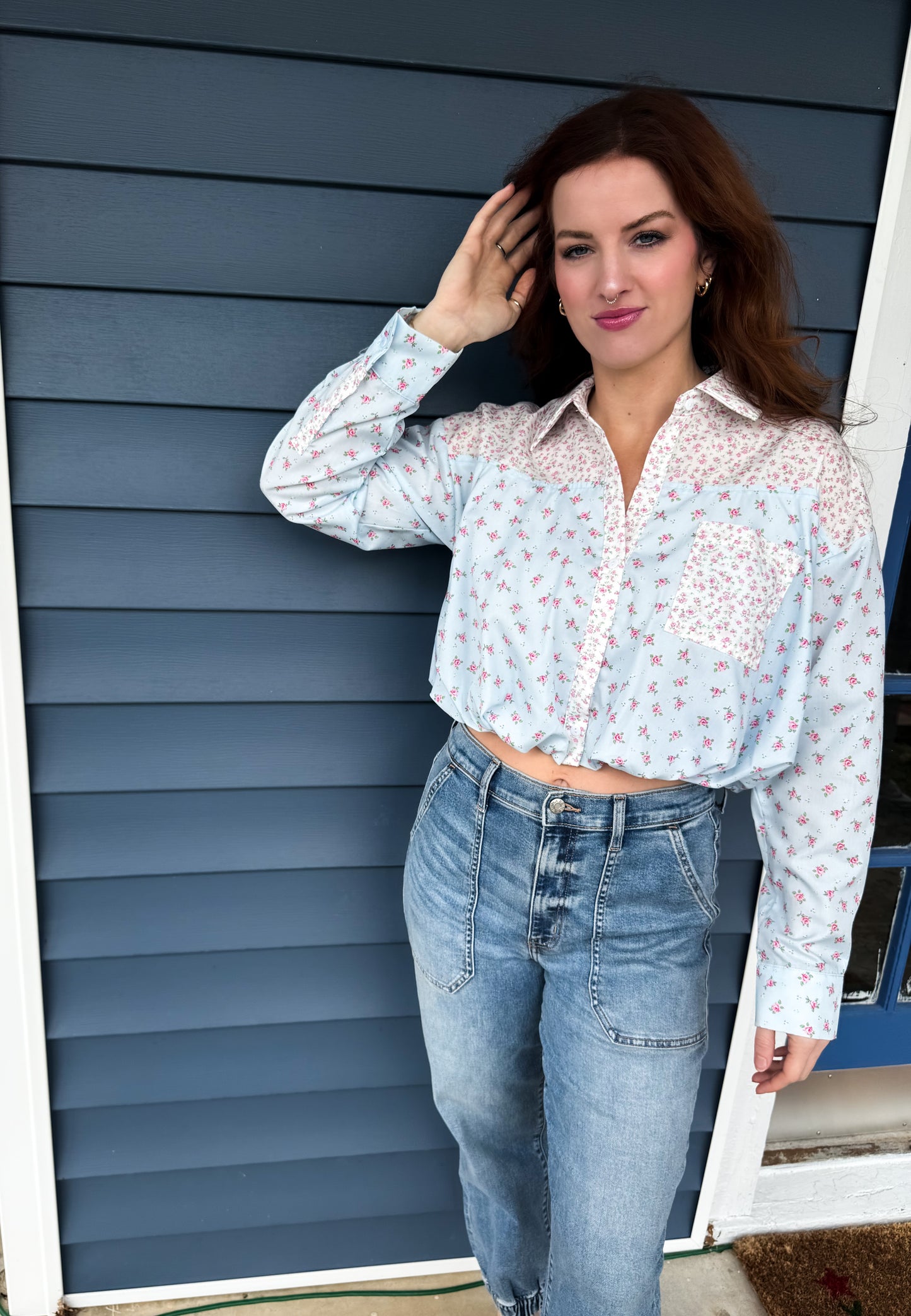 Ditsy Floral Bubble Hem Cropped Shirt