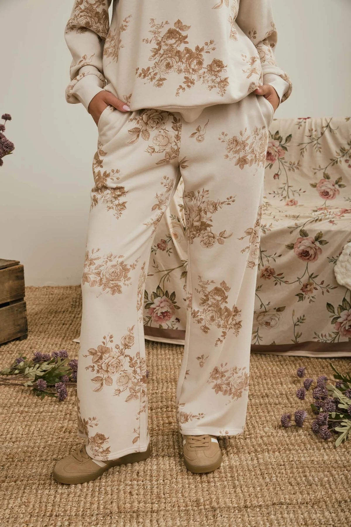 Country Toile Lounge Set