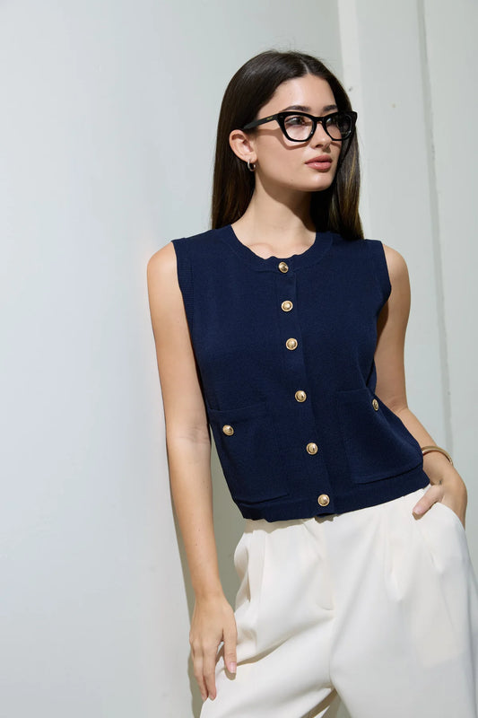Harbor Button Tank in Navy