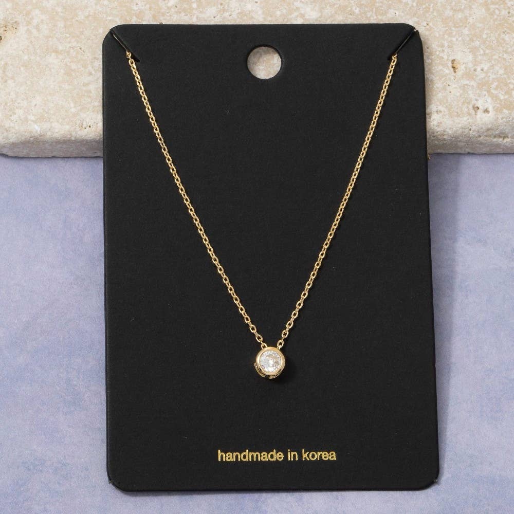 Round Bezel Pendant Necklace