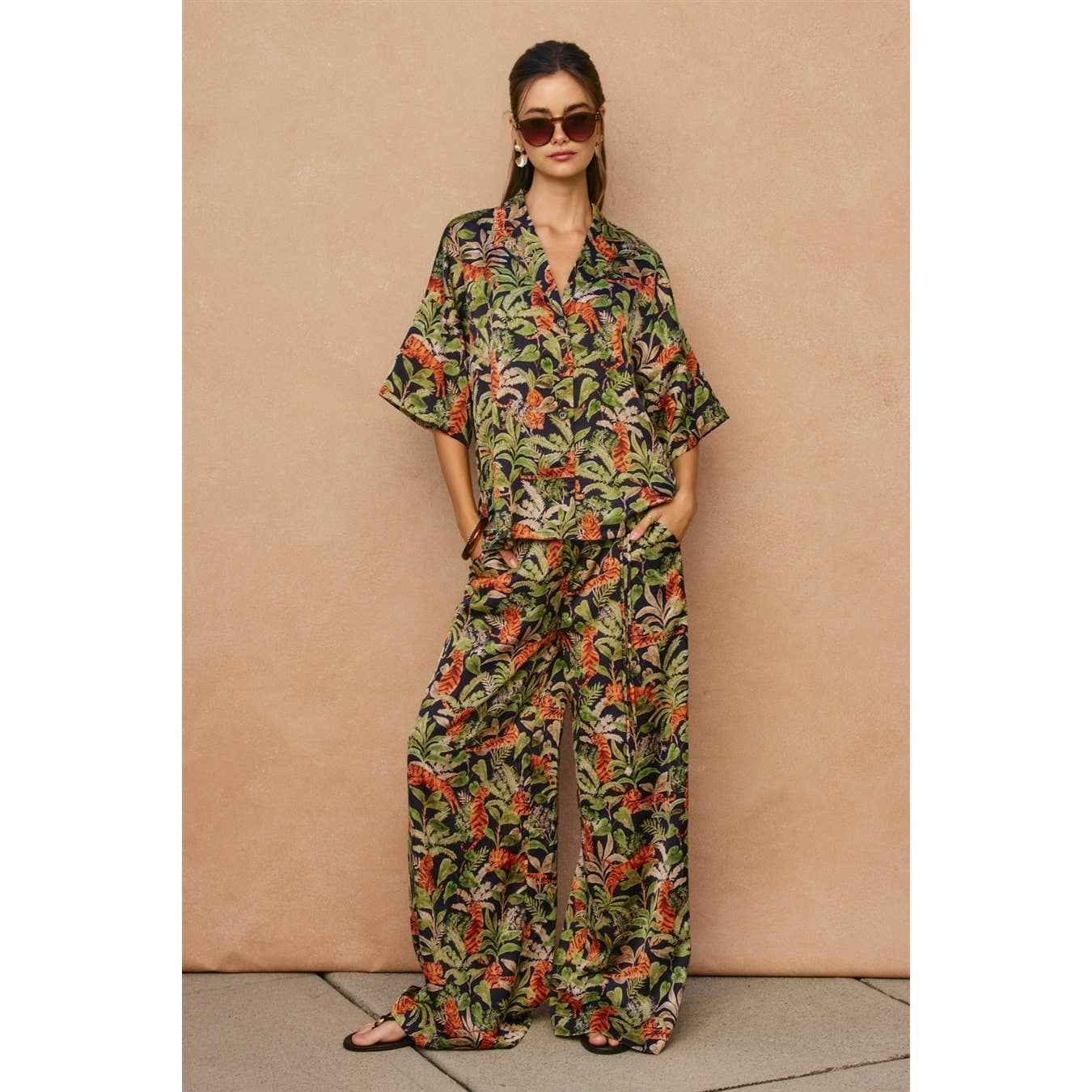 Palm Breeze Looped Belt Pants