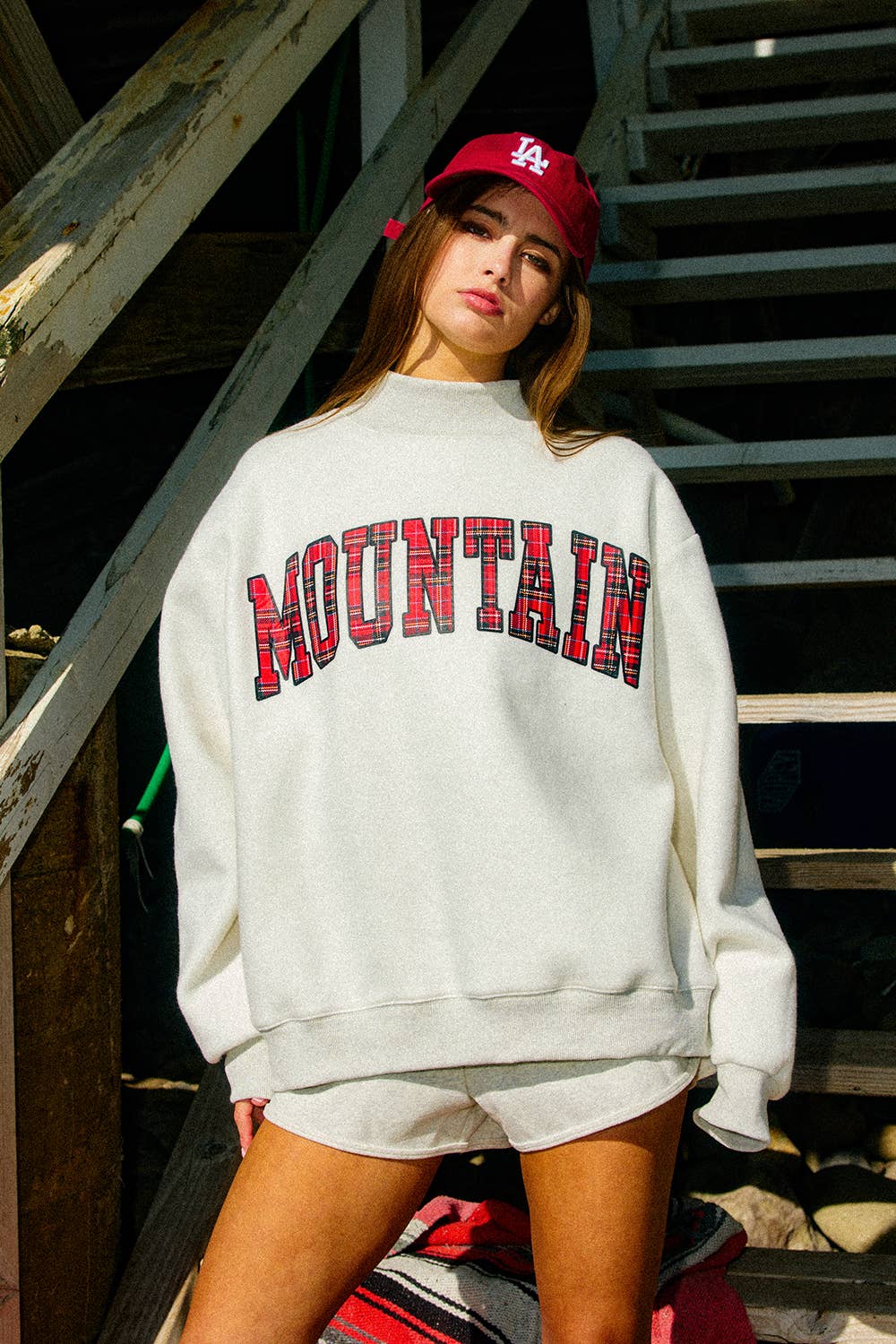 LAKE Mockneck Sweatshirt