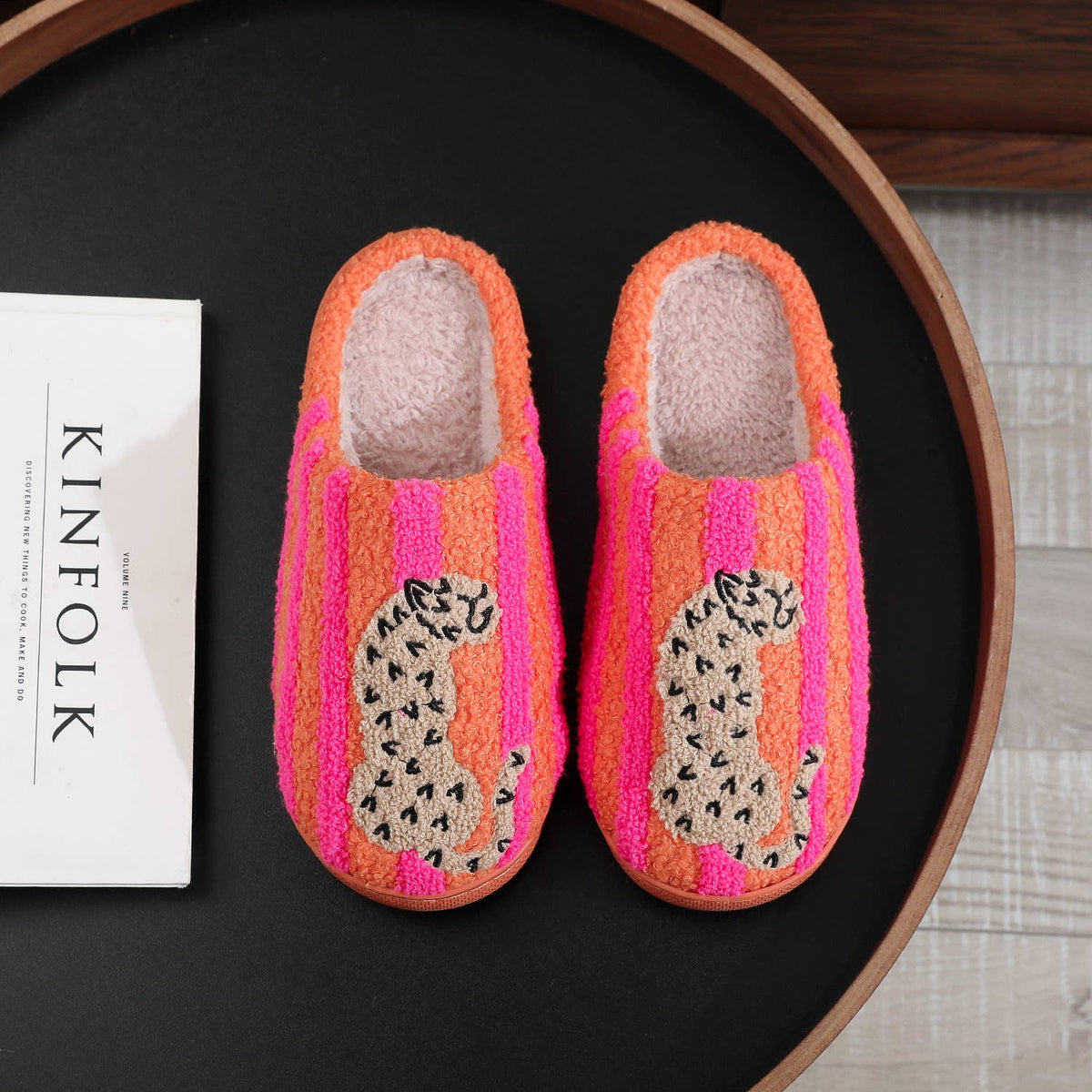 Retro Color-Block Striped Leopard Plush Slippers