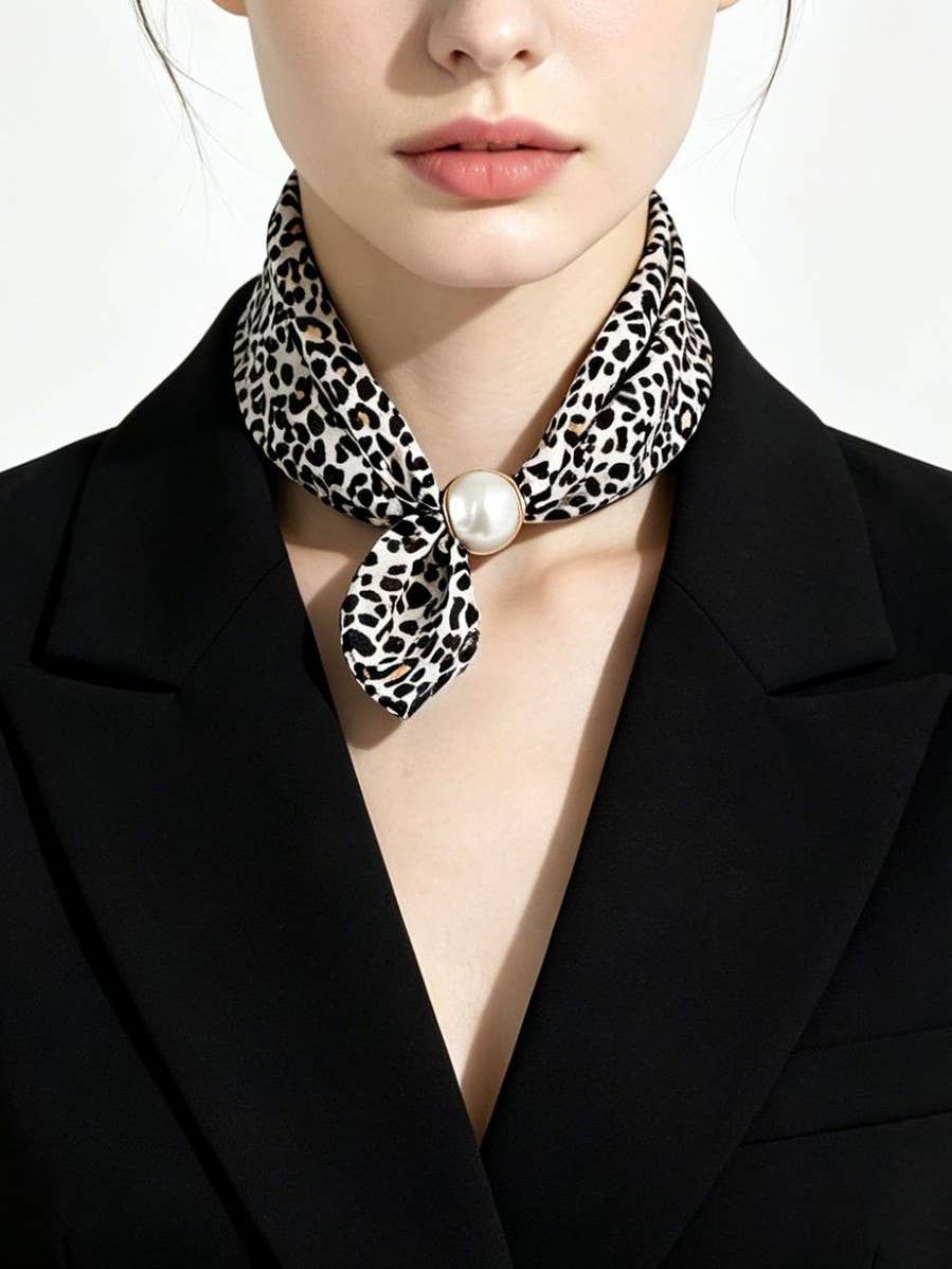 Leopard Print Scarf With Pearl Magnetic Clasp