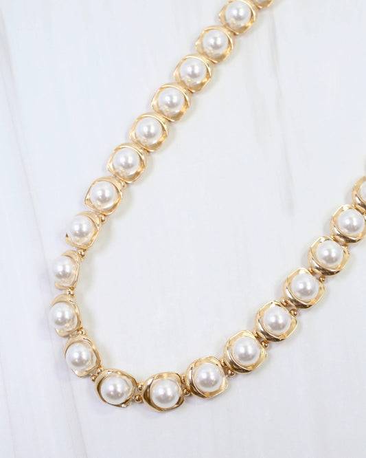 Hudson Pearl Cast Link Necklace Gold
