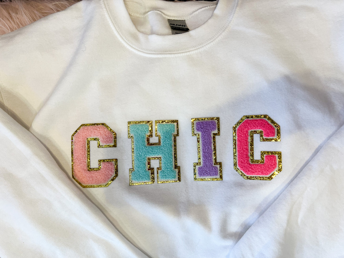 CHIC Patch Sweatshirt